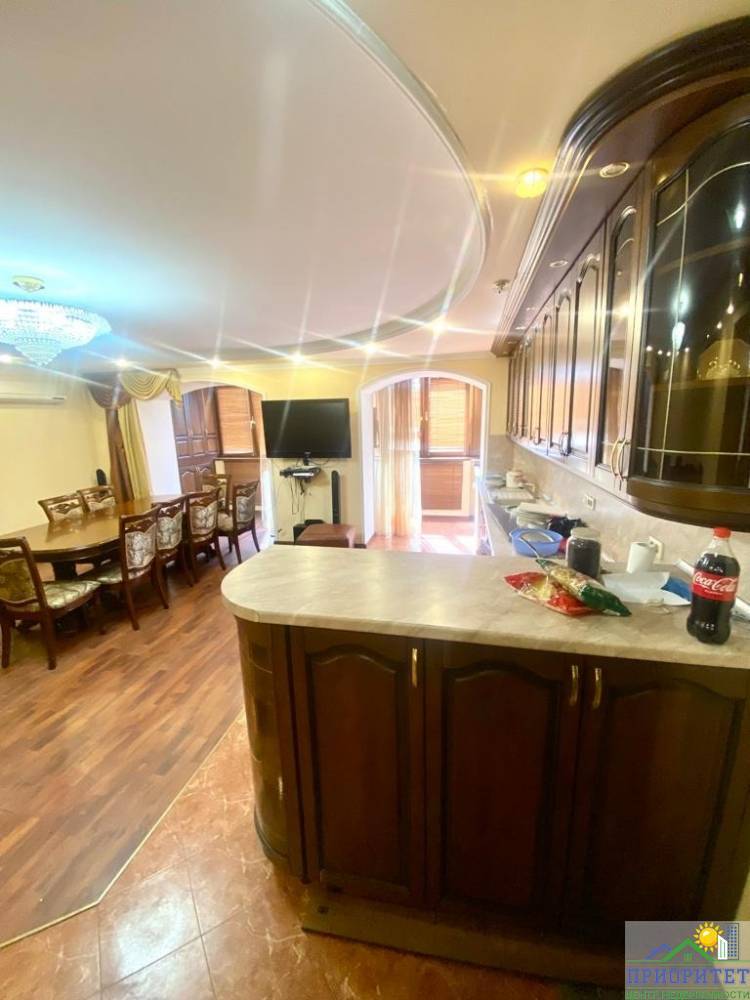 13fd6523-42d4-490a-9630-2370f52a1ddc