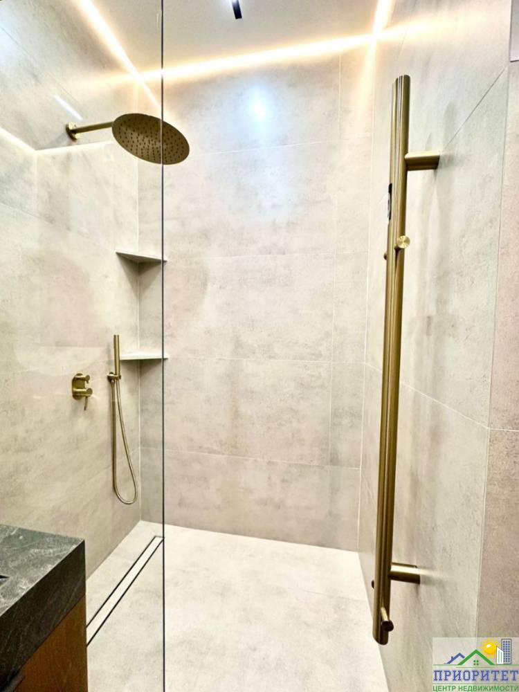 photo_9_2025-11-12_15-04-54