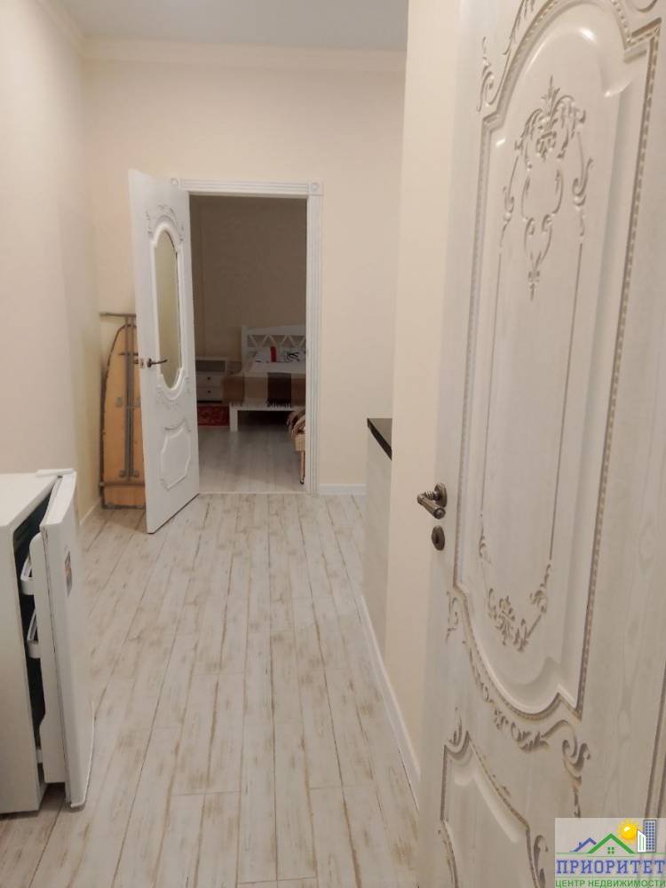 photo_5438638669871909958_y