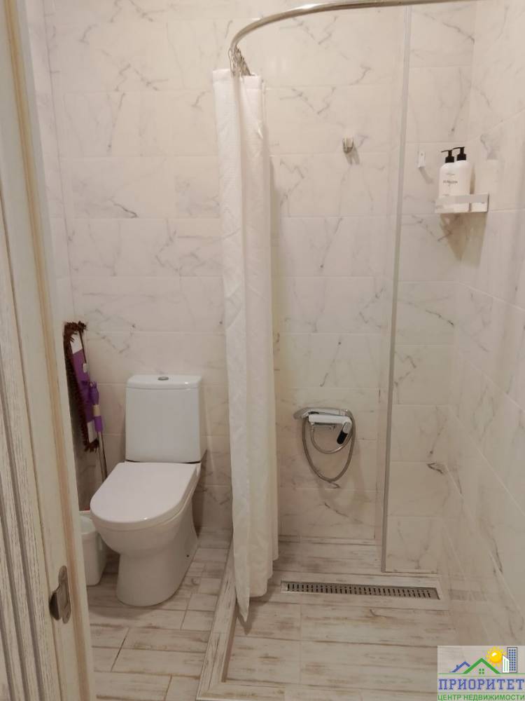 photo_5438638669871909964_y