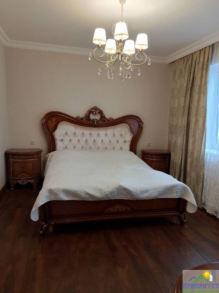 photo_5438638669871909976_y