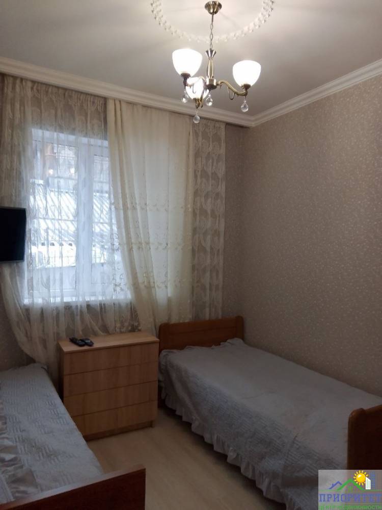 photo_5438638669871909903_y