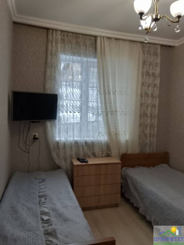 photo_5438638669871909904_y