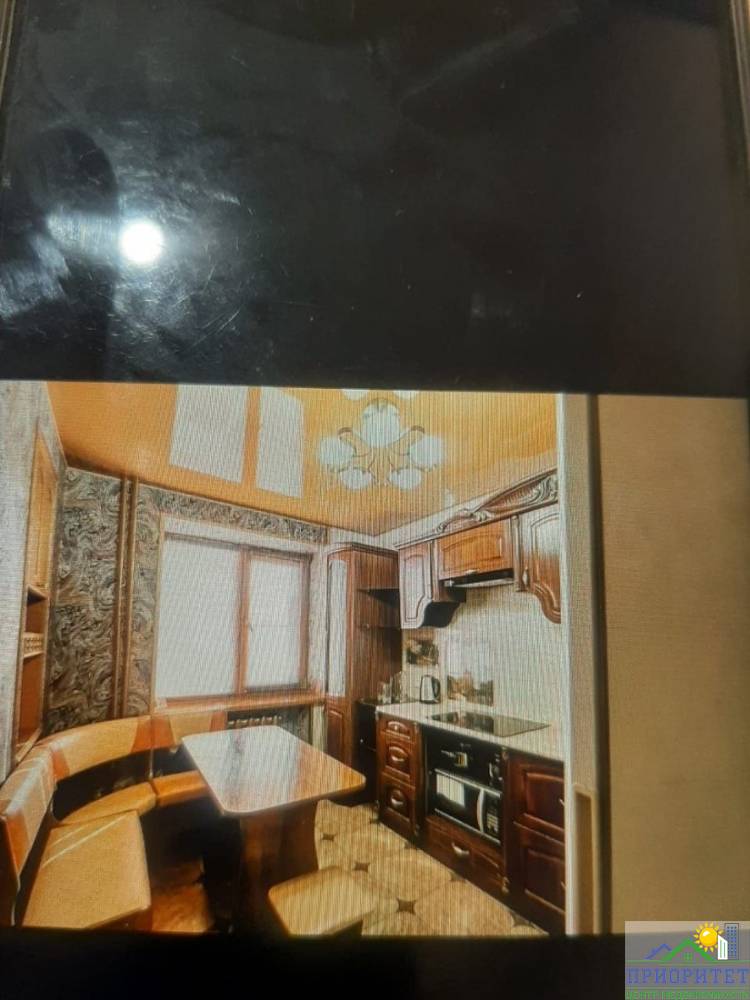 photo_5440349922281590594_y