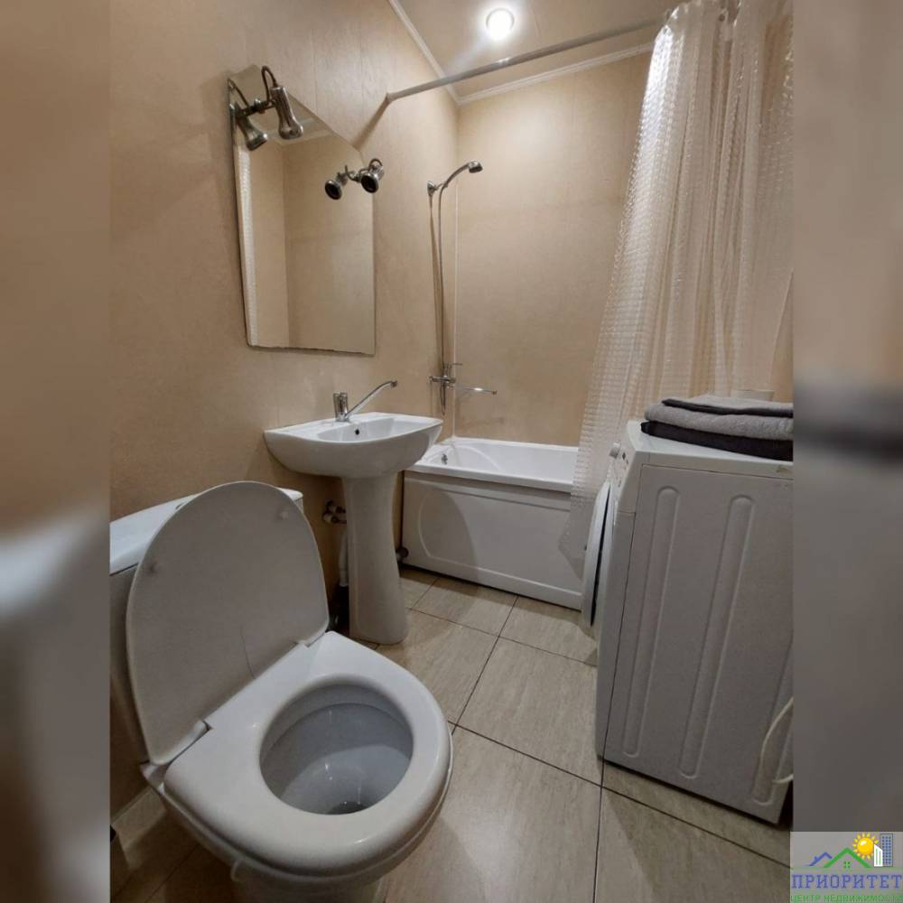 photo_5190478985677181522_y