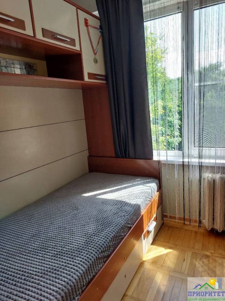 photo_5190478985677181521_y