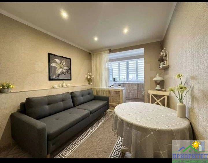 photo_5456523776980880593_x