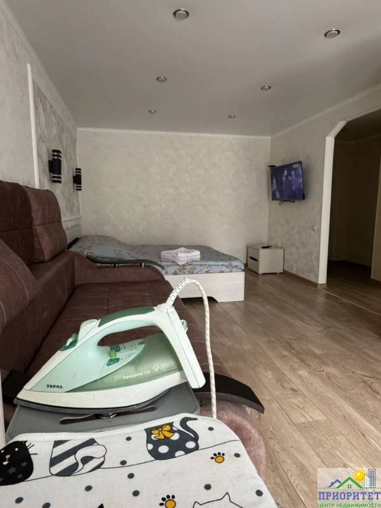 photo_5449823958711602550_y