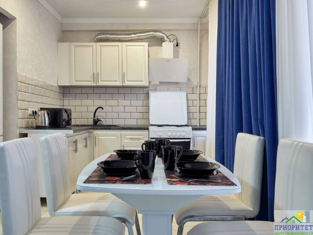 photo_5447211652227994768_y