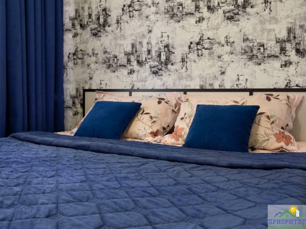 photo_5447211652227994771_y