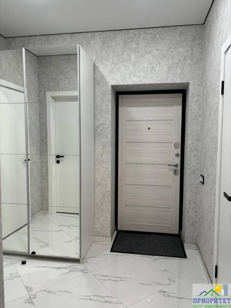 photo_5456523776980881119_y