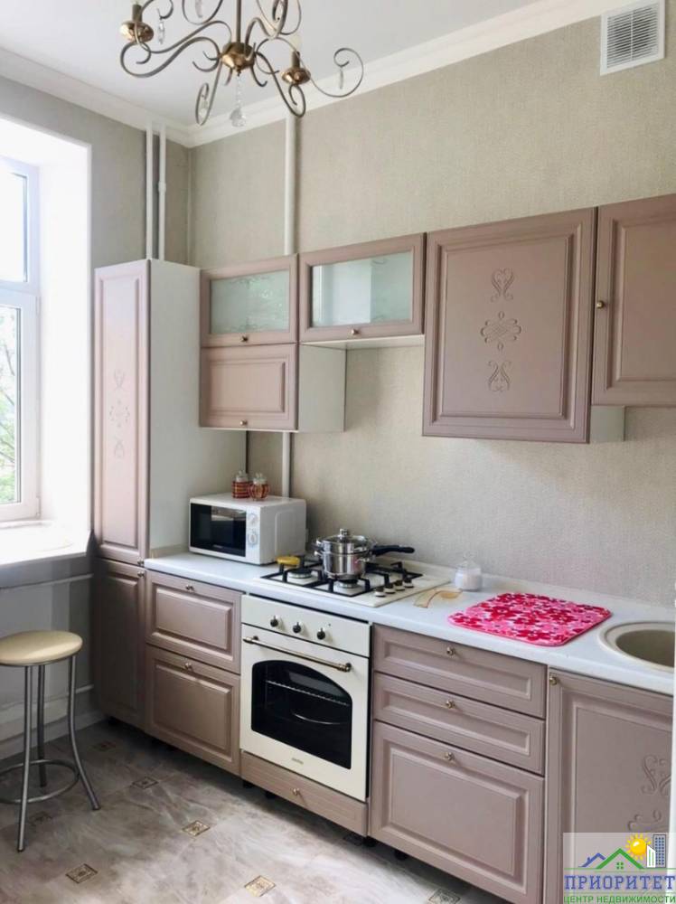 photo_5458832596780387278_y