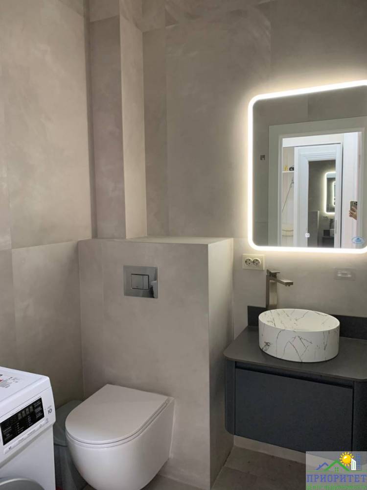 photo_5458714807302295006_y