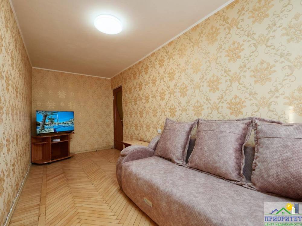 photo_5463124549009346784_y