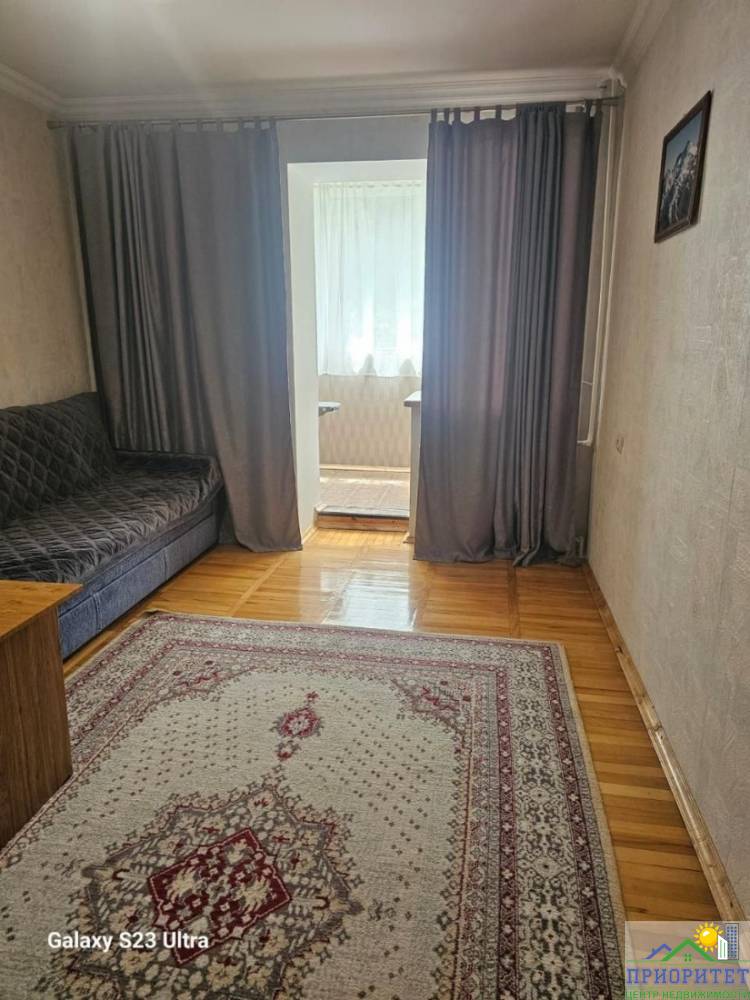 photo_5465553318655495982_y