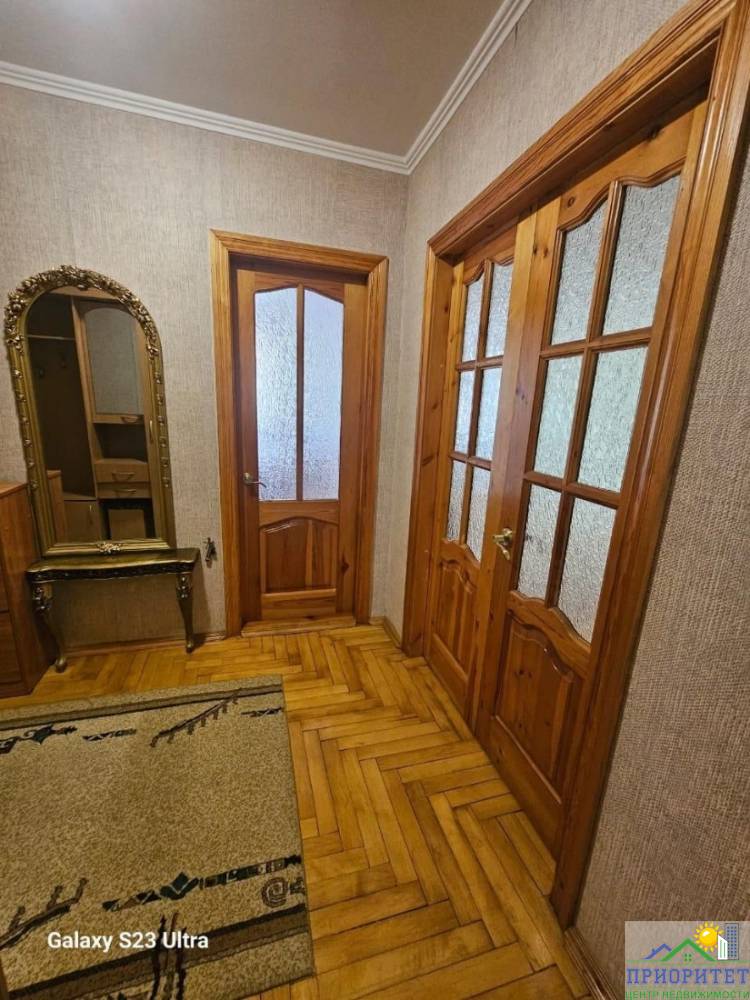 photo_5465553318655495979_y