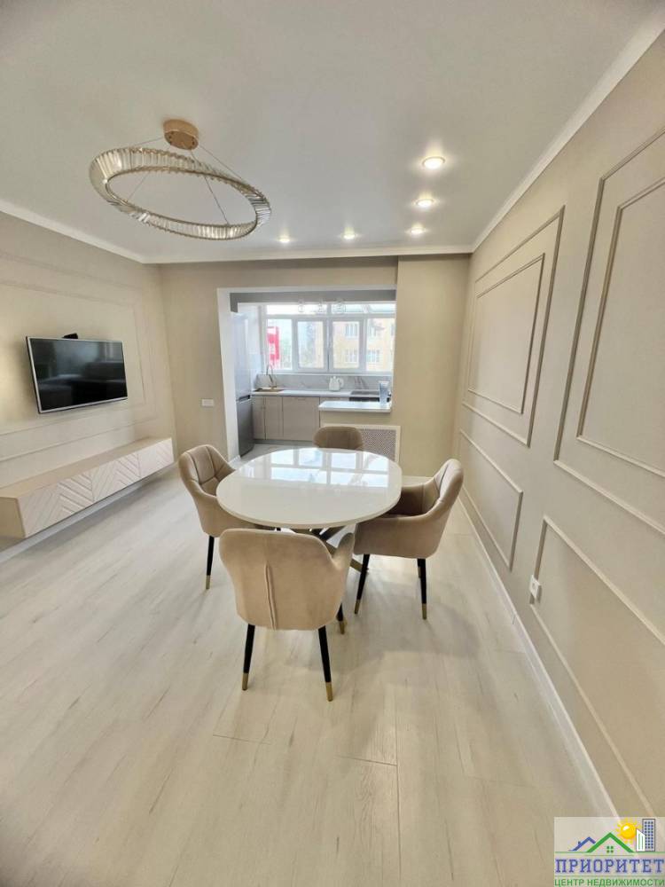 photo_5188227185863496212_y