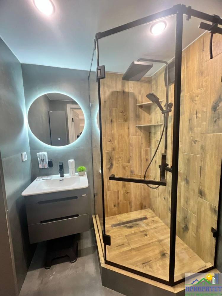 photo_5188227185863496222_y