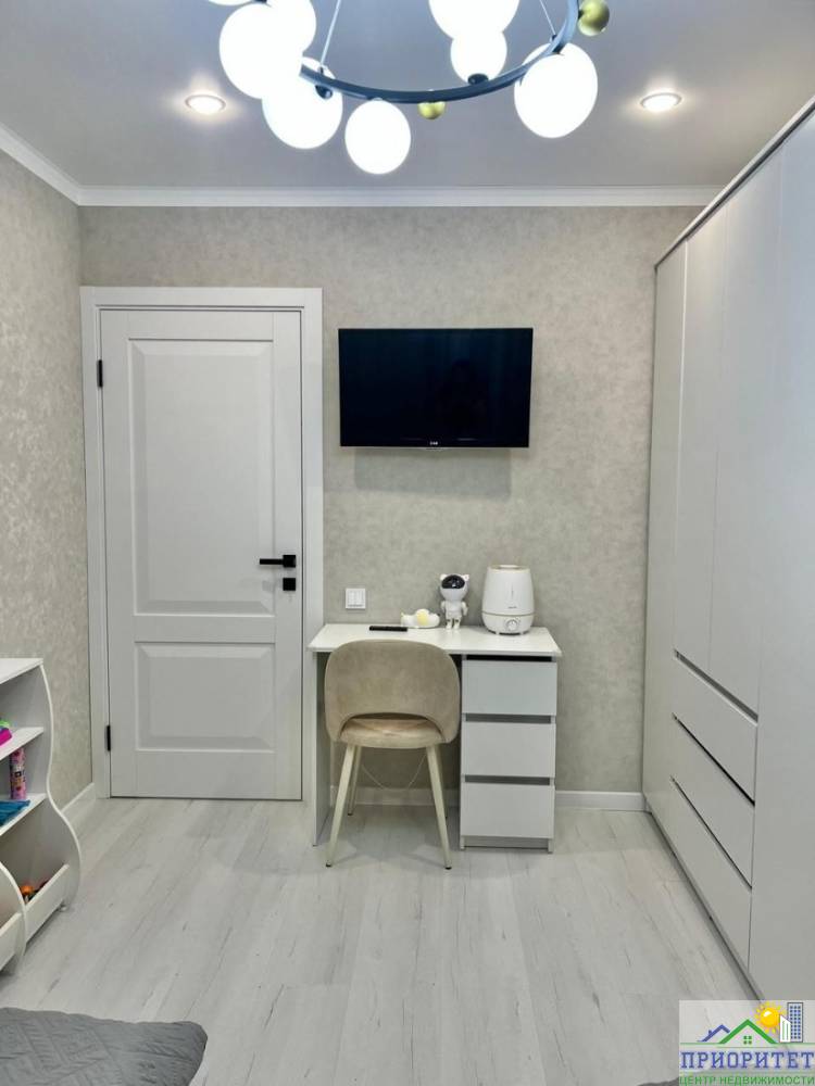 photo_5188227185863496223_y