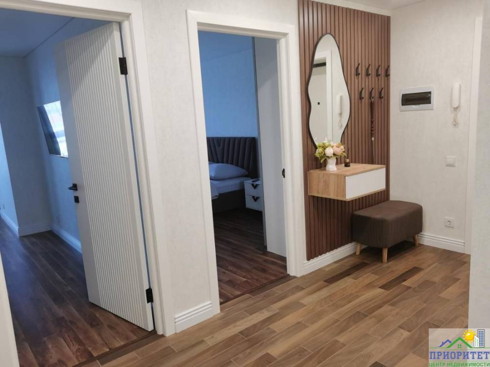 photo_5188227185863496395_y