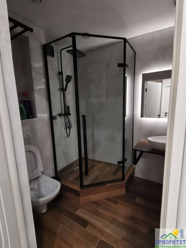 photo_5188227185863496394_y