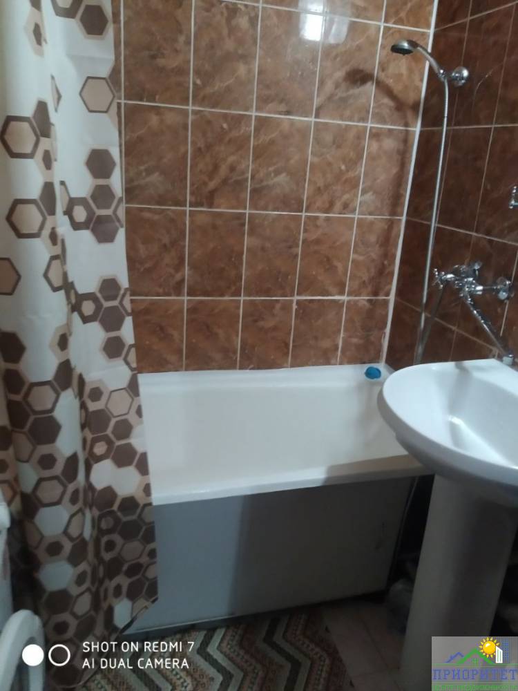 photo_5190731044422881373_y