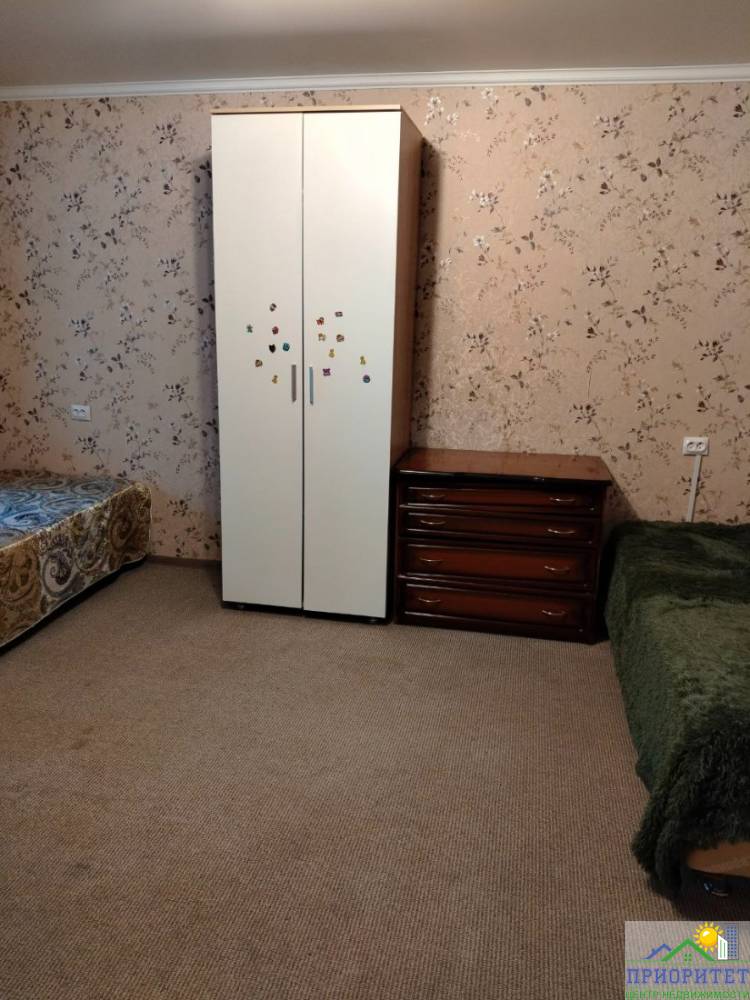 photo_5460824722871357276_y