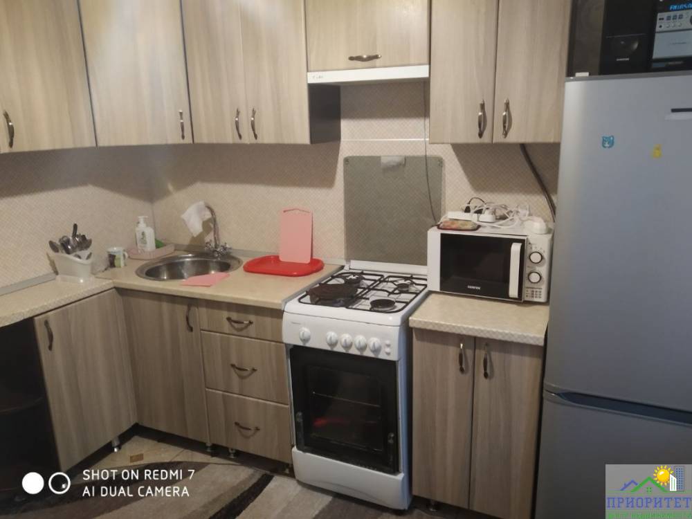 photo_5460824722871357295_y