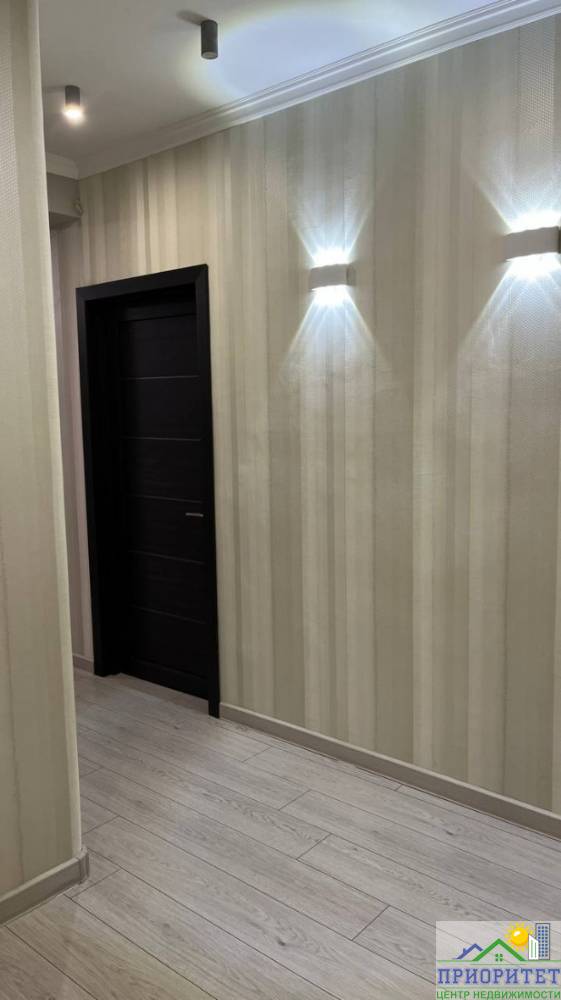 photo_5193204284160413706_y