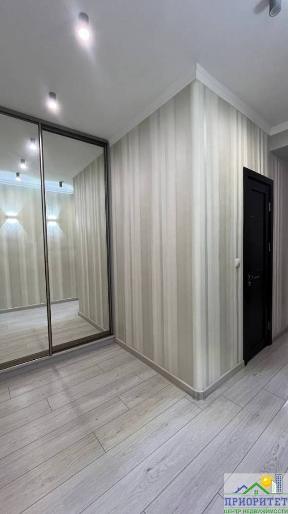 photo_5193204284160413704_y