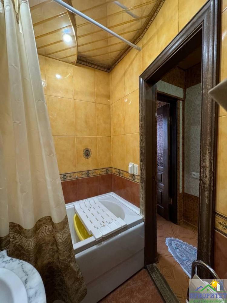 photo_5192730785490865076_y