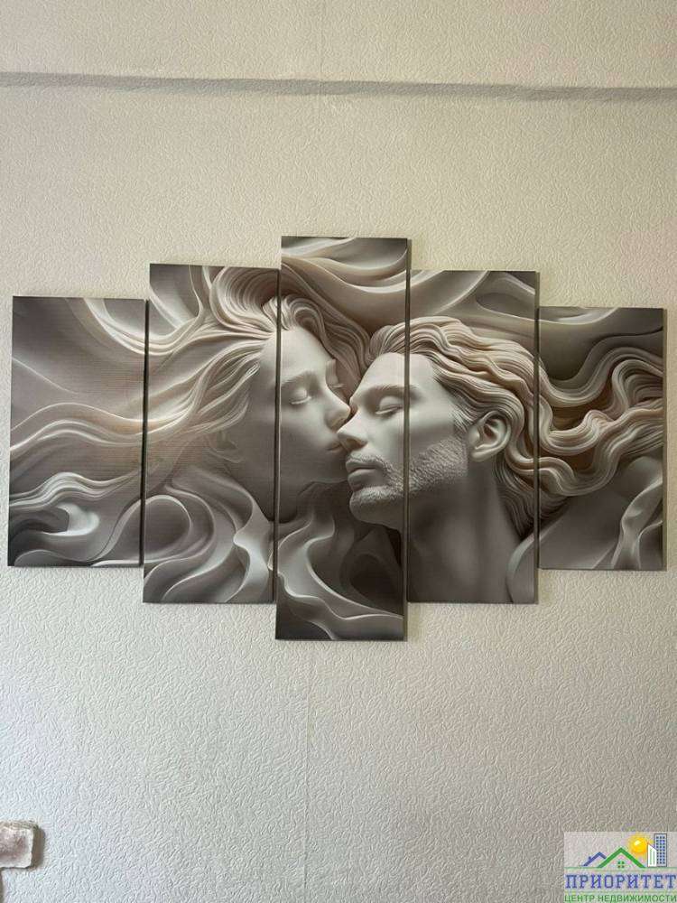 photo_5194921193042021531_y