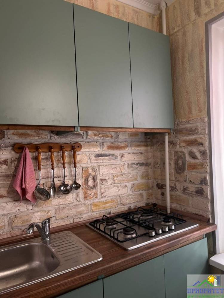 photo_5194921193042021520_y