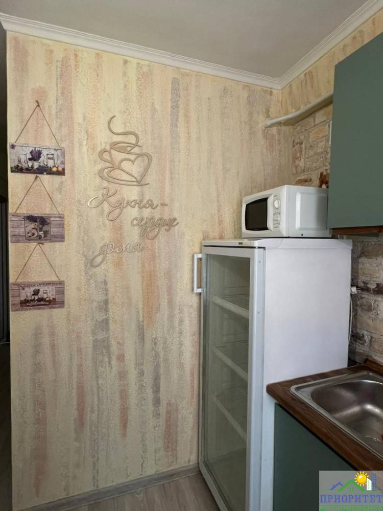 photo_5194921193042021521_y