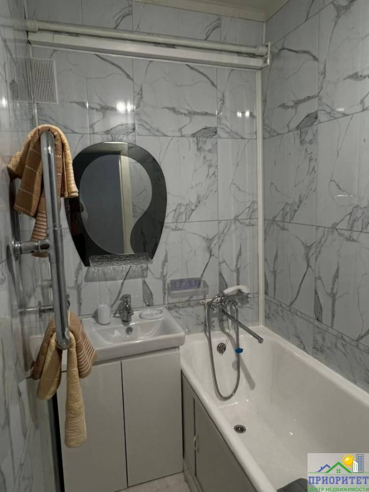 photo_5194921193042021526_y