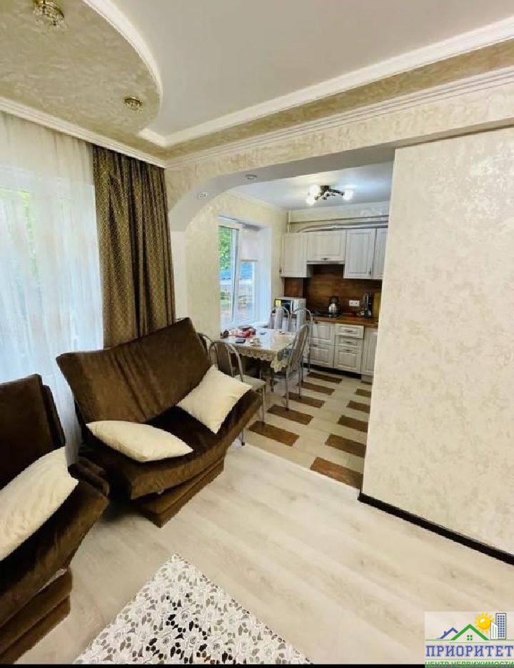 photo_5192669393228337161_y