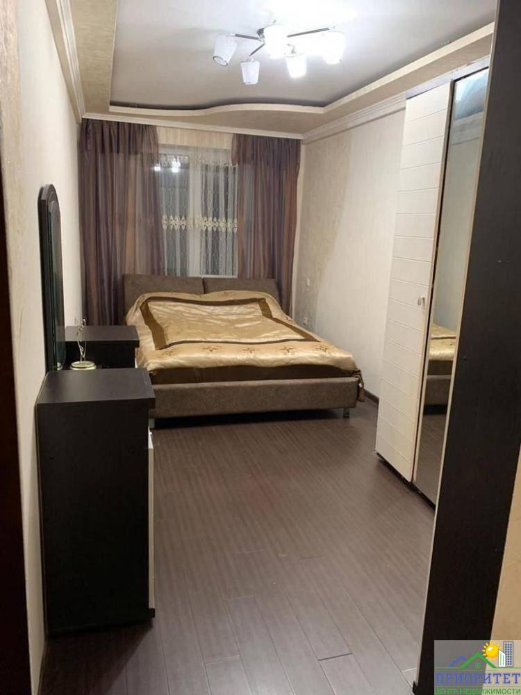 photo_5192669393228337176_y