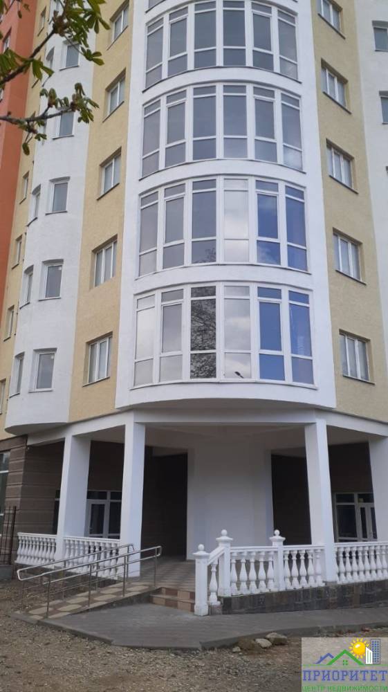 photo_5194921193042021641_y