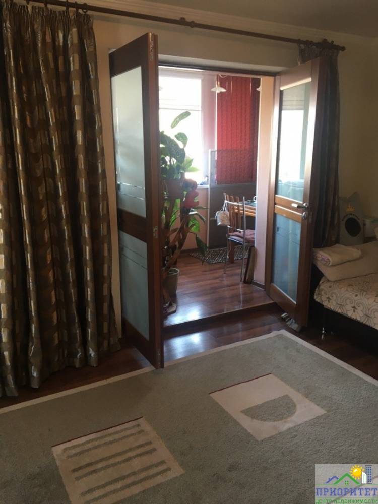 photo_5195377726590750039_y