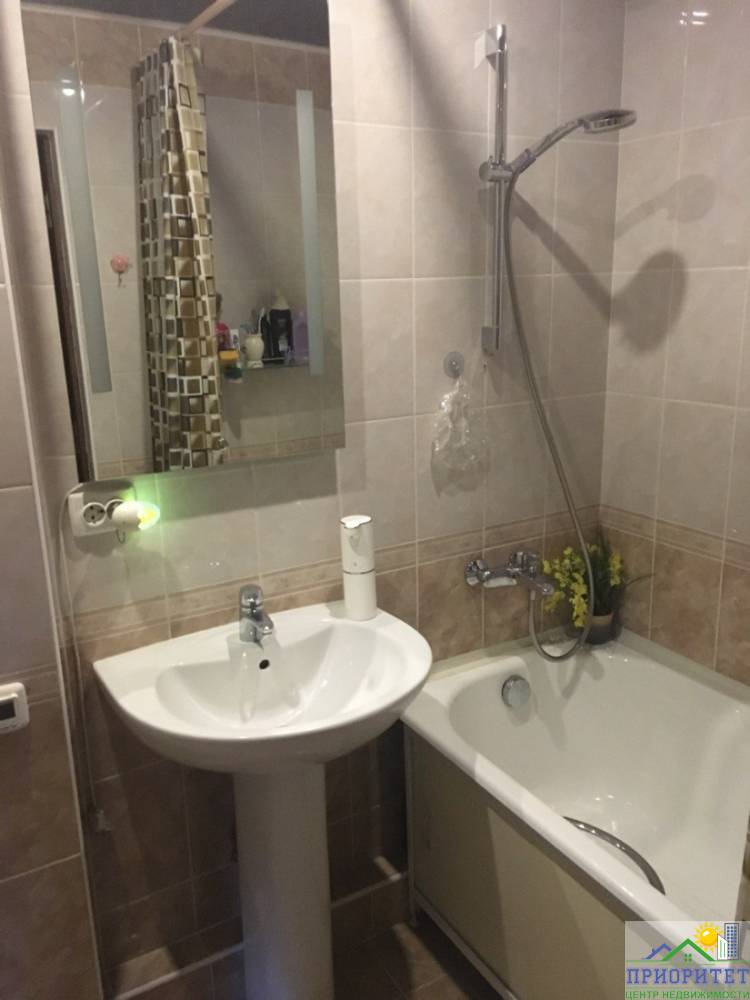 photo_5195377726590750033_y