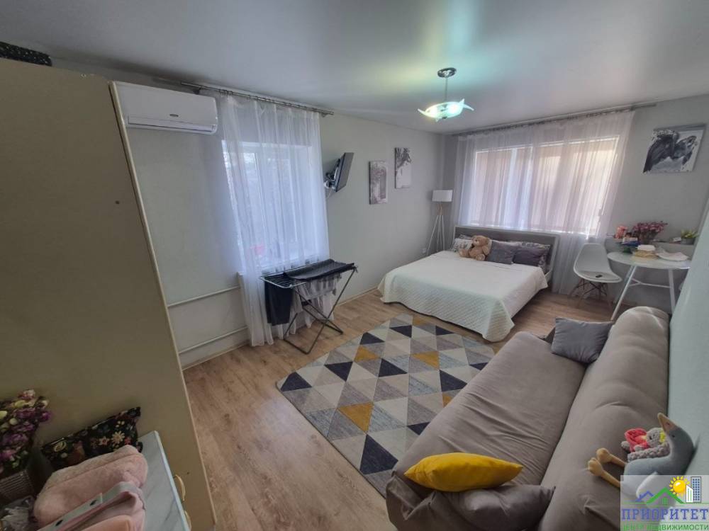 photo_5199522327081716755_y