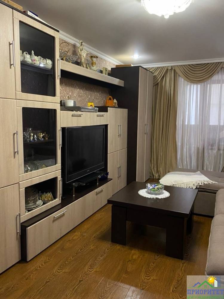 photo_5201849250168377009_y