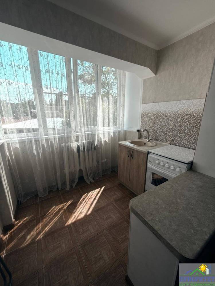 photo_5463131820388977782_y