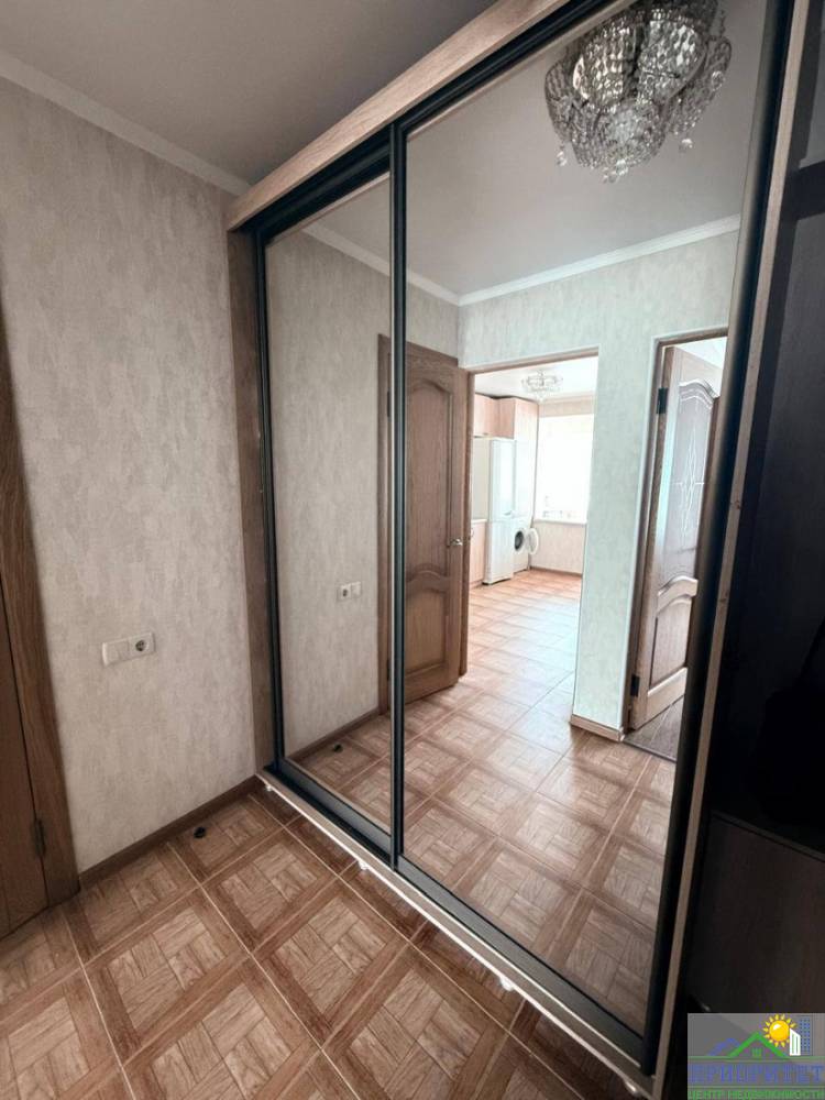 photo_5463131820388977785_y