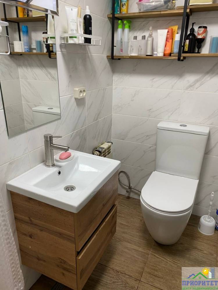 photo_5201689202507058647_y