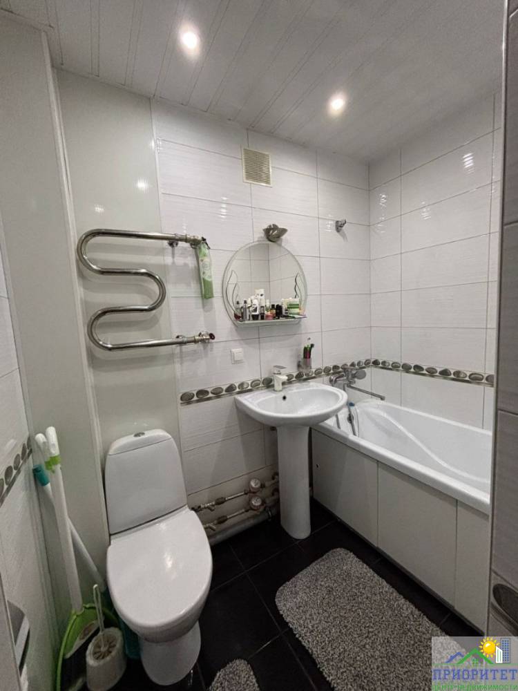 photo_5210675416551593570_y