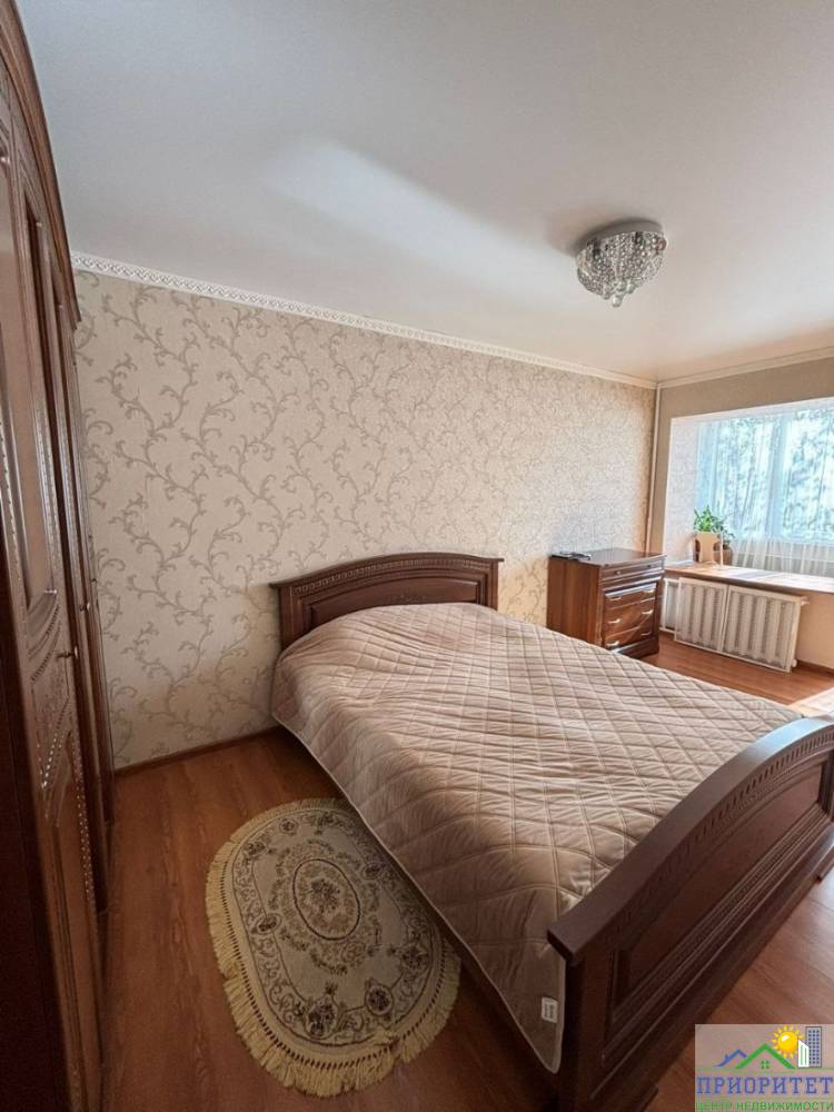 photo_5210675416551593585_y