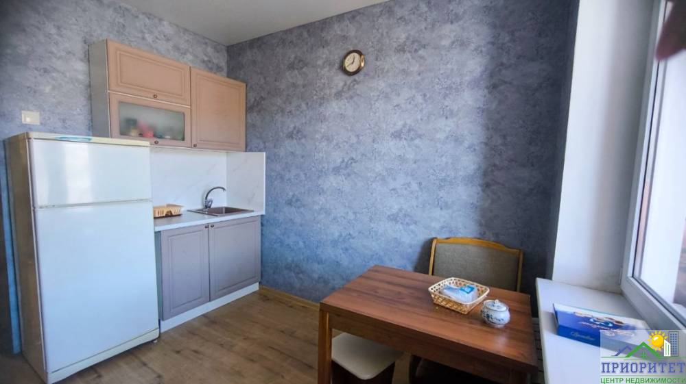 photo_5208726188593976835_y