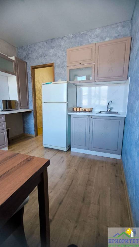 photo_5208726188593976840_y