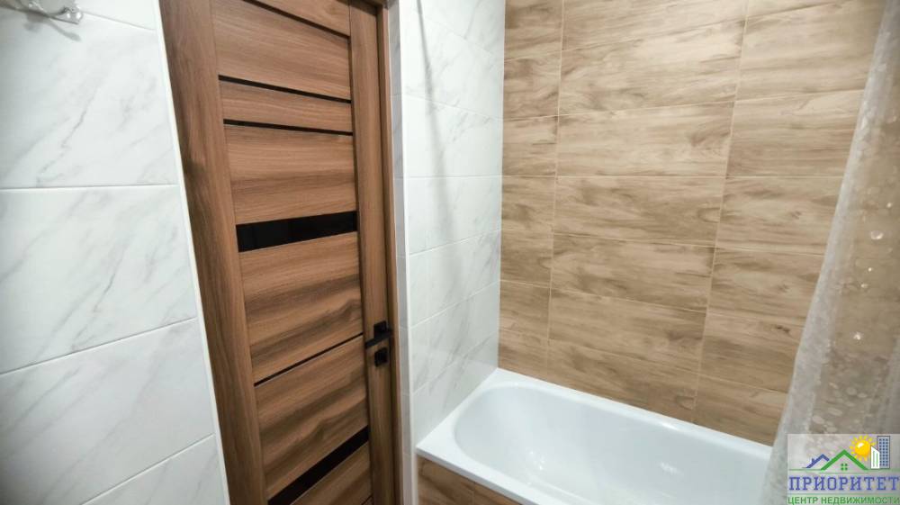 photo_5208726188593976829_y